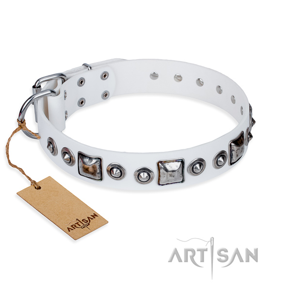 Natural genuine leather dog collar made of flexible material with corrosion proof traditional buckle