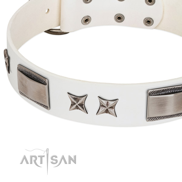 Flexible full grain natural leather dog collar with corrosion proof buckle